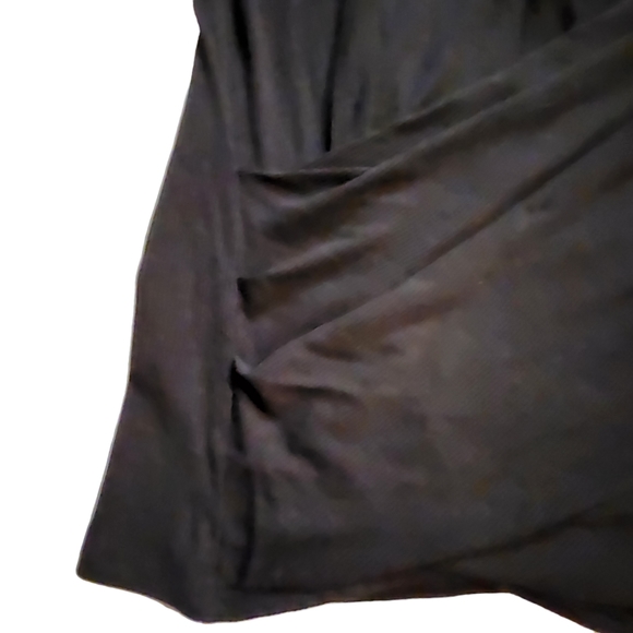 SFRD Women's Black Tank and One Short Sleeve Cinched Shirt Size Large H15 - Picture 5 of 7